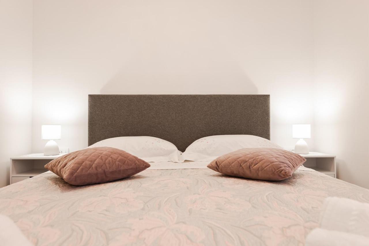Apartment Puntamika Villa De Rosa - Ground Floor Zadar Ngoại thất bức ảnh